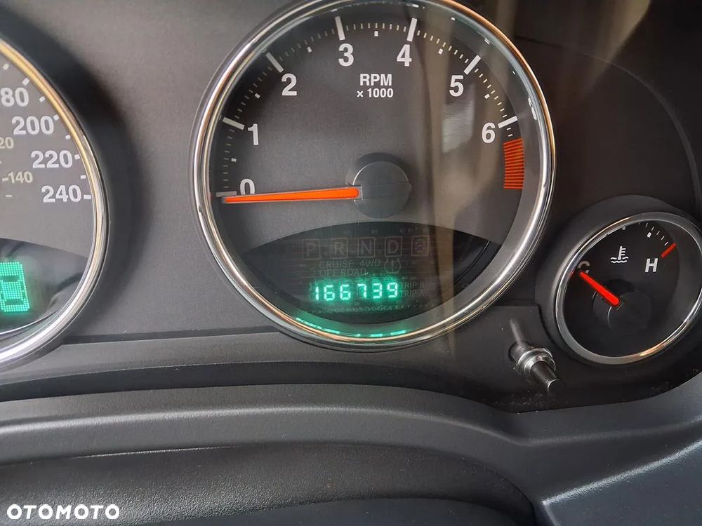 Jeep Compass 2.4I 4x4 Automatik Limited - 24