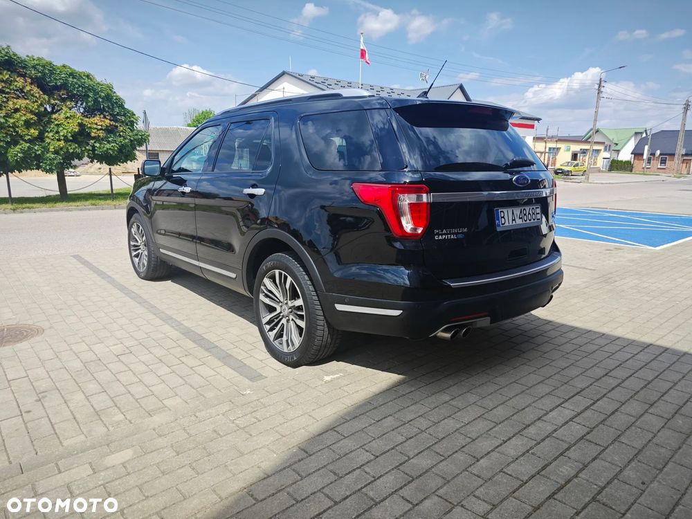 Ford Explorer - 7