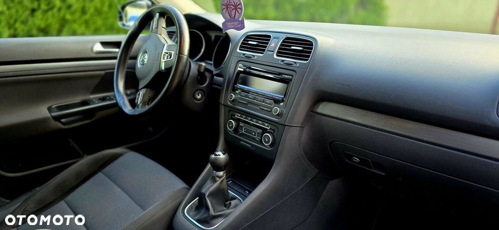 Volkswagen Golf - 5