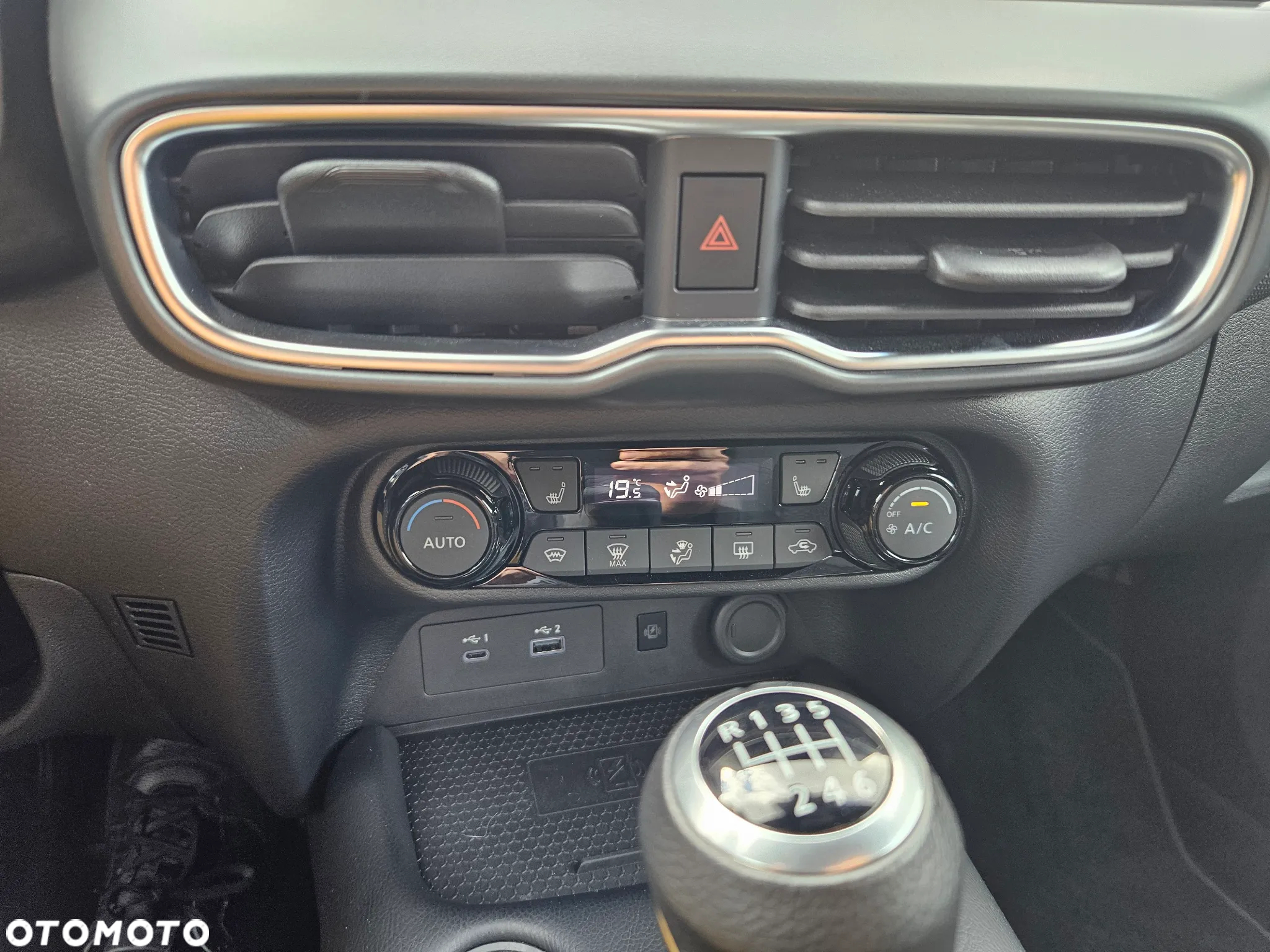 Nissan Juke 1.0 DIG-T N-Connecta - 6