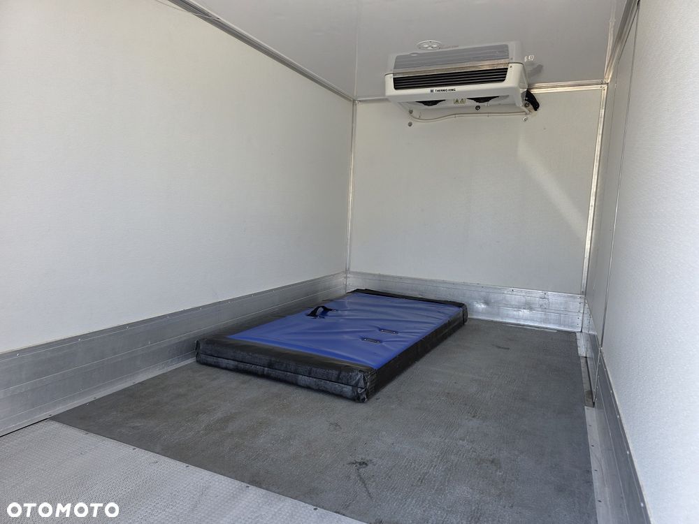 Mercedes-Benz Sprinter chłodnia mroźnia 316  Thermo king + zasilanie elektryczne - 15