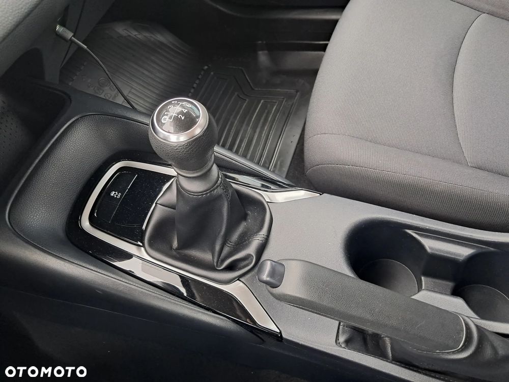 Toyota Corolla 1.5 Active - 24