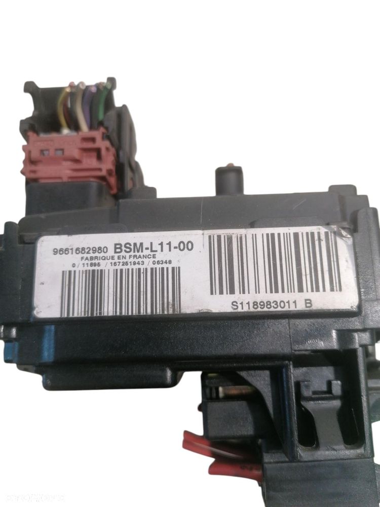 skrzynka bezpieczników bsm citroen c4 i 1.4 16v 9661682980 s118983011b - 4