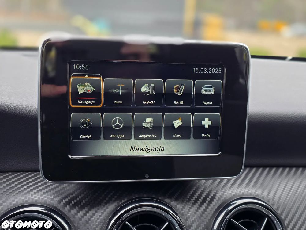 Mercedes-Benz GLA 180 7G-DCT Style - 21