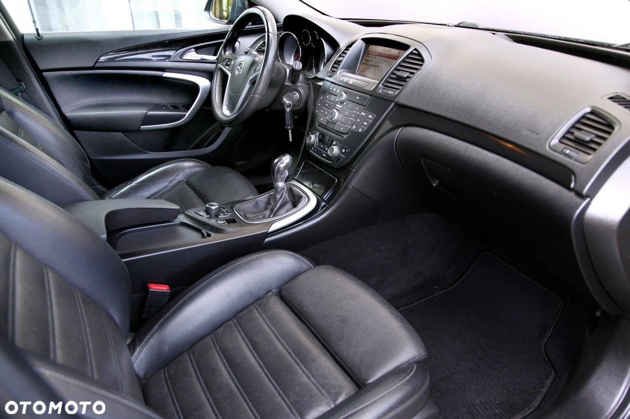 Opel Insignia 2.0 Turbo 4x4 Design Edition - 9