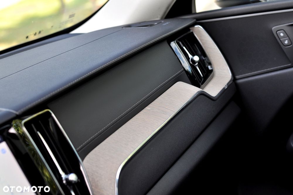 Volvo XC 60 - 17