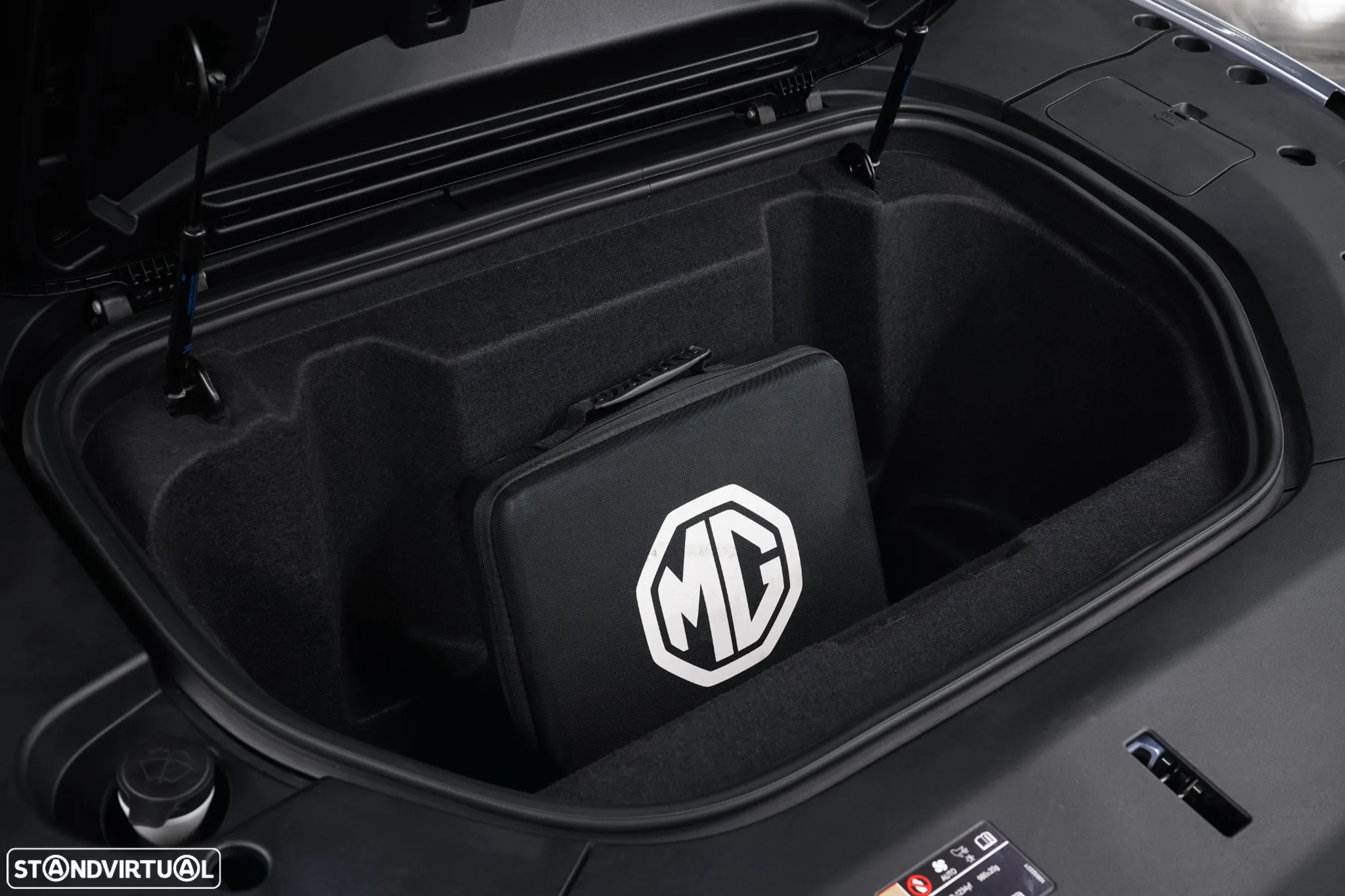MG Marvel R 70 kWh Luxury - 12