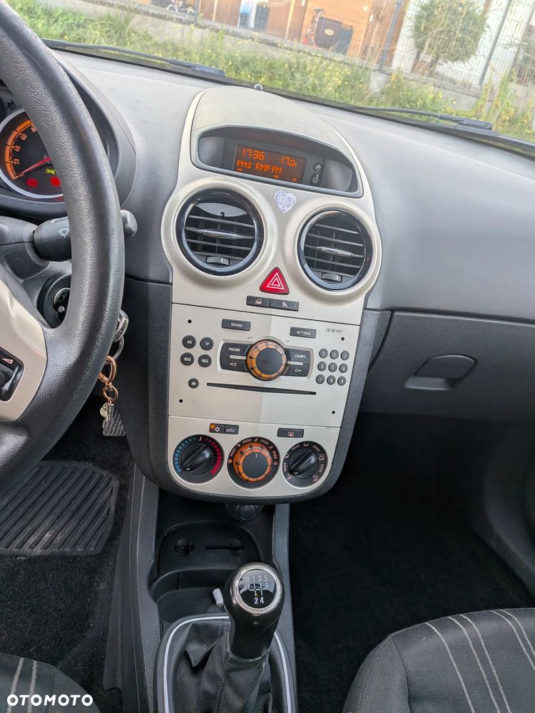 Opel Corsa - 12