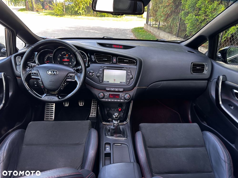 Kia Ceed 1.6 T-GDI GT-Challenge - 37