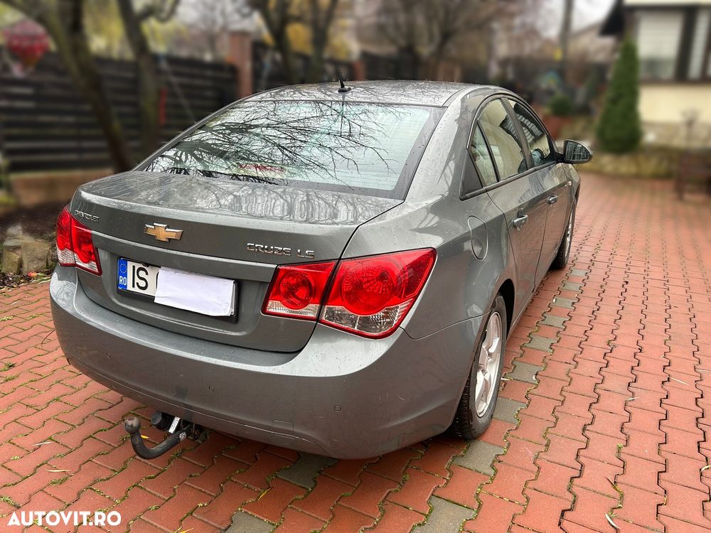 Chevrolet Cruze 1.6 LS Plus G2 - 4