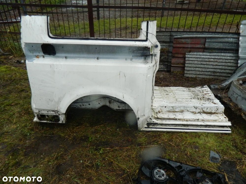 VW T5 Krótki Bok Poszycie Błotnik - 1