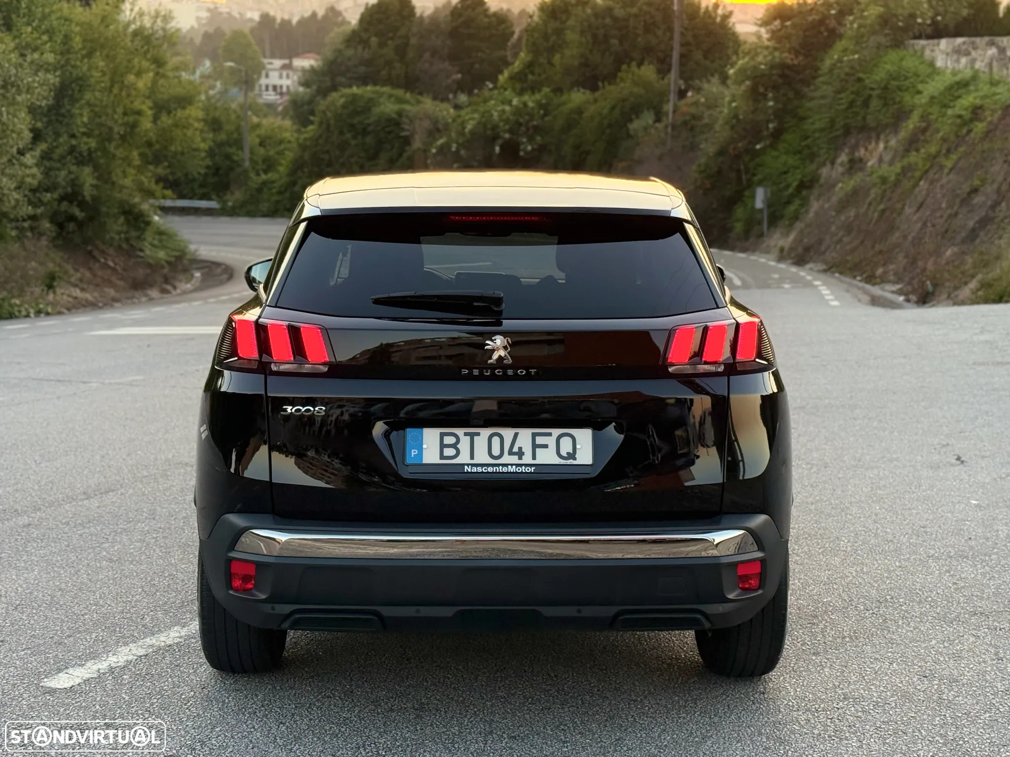 Peugeot 3008 PureTech 130 Stop & Start GPF Active Pack - 13