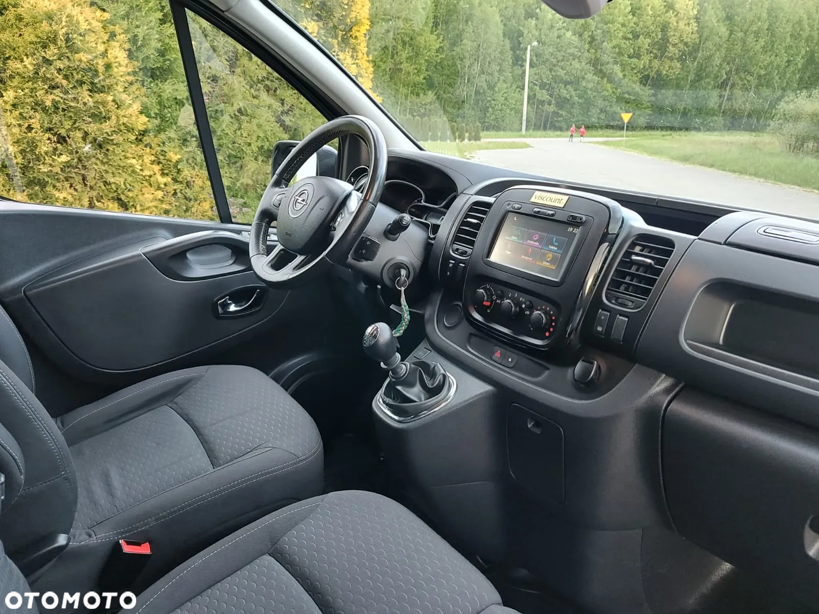 Opel Vivaro - 21