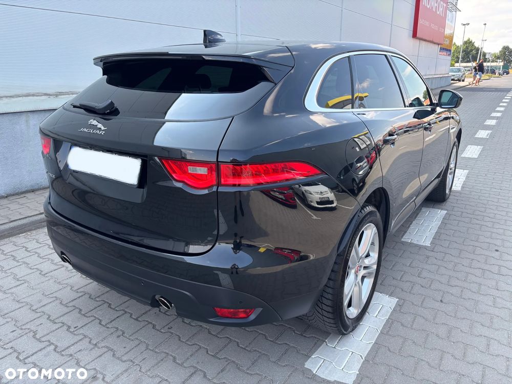 Jaguar F-Pace 2.0 i4D AWD Prestige - 4