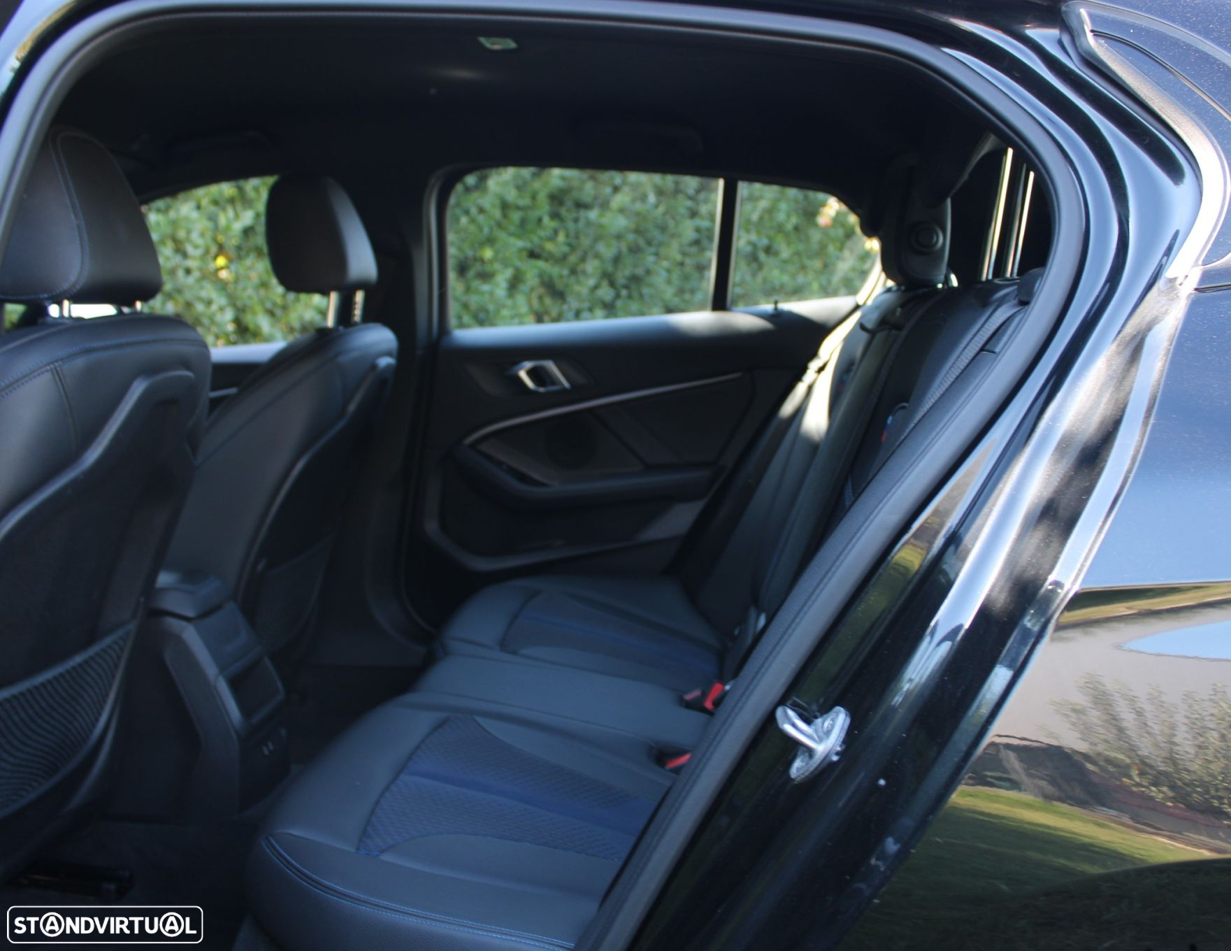 BMW 116 d Pack Desportivo M Auto - 12