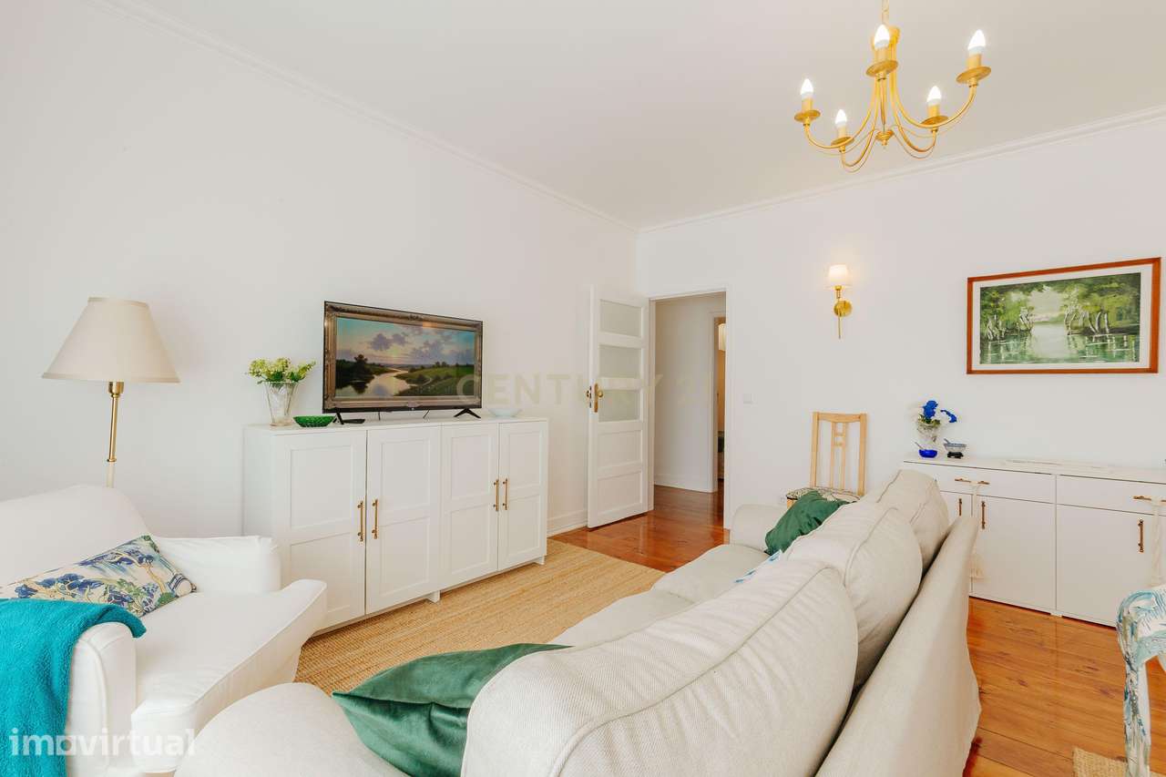 Apartamento T3+1 na Av de Roma completamente Mobilado I Equipado e com - Grande imagem: 4/27