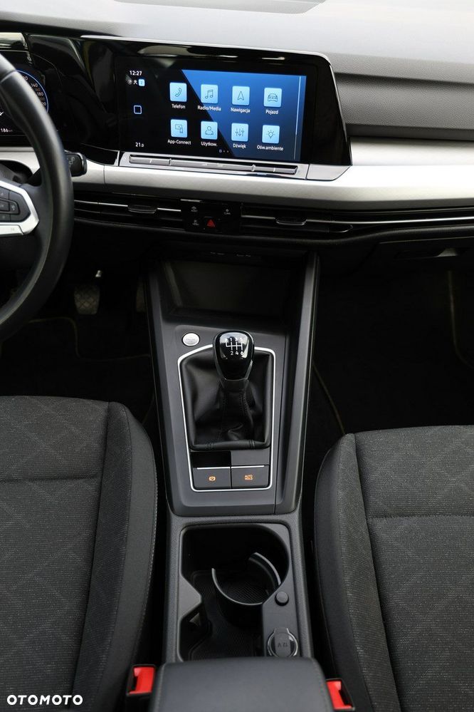 Volkswagen Golf - 28