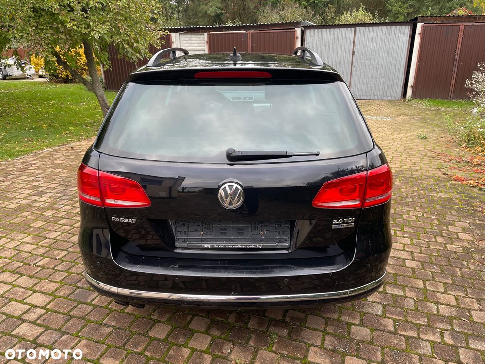 Volkswagen Passat Variant 2.0 TDI BlueMotion Technology DPF Comfortline - 8