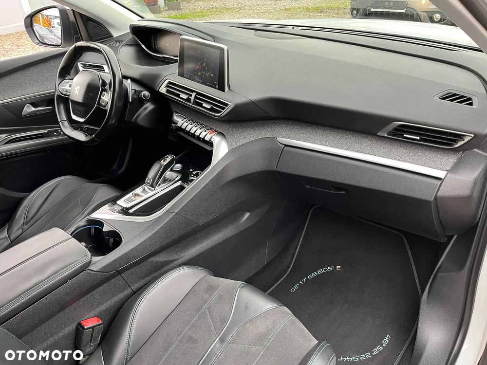 Peugeot 3008 - 32