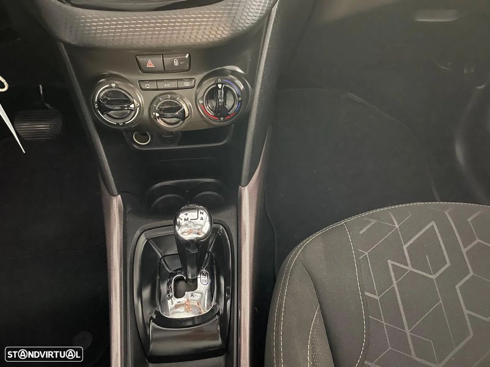 Peugeot 2008 - 19