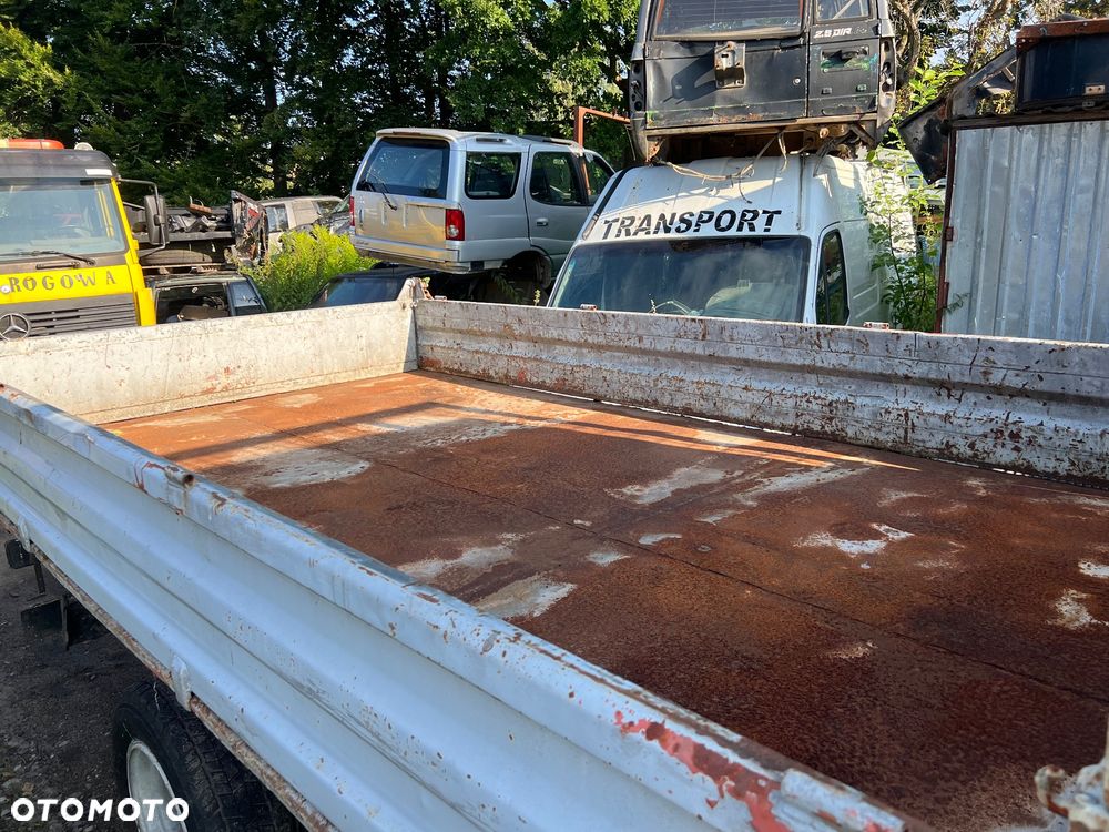 Kiper 3 strony zabudowa  meiller Mercedes 611d hydrauliczno-elektryczny - 3