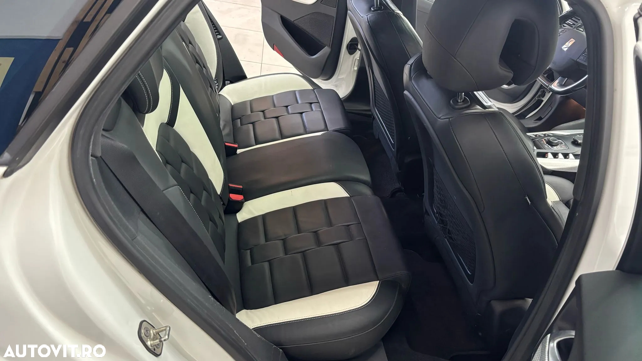 Citroën DS5 HDi 165 Aut. SportChic - 17