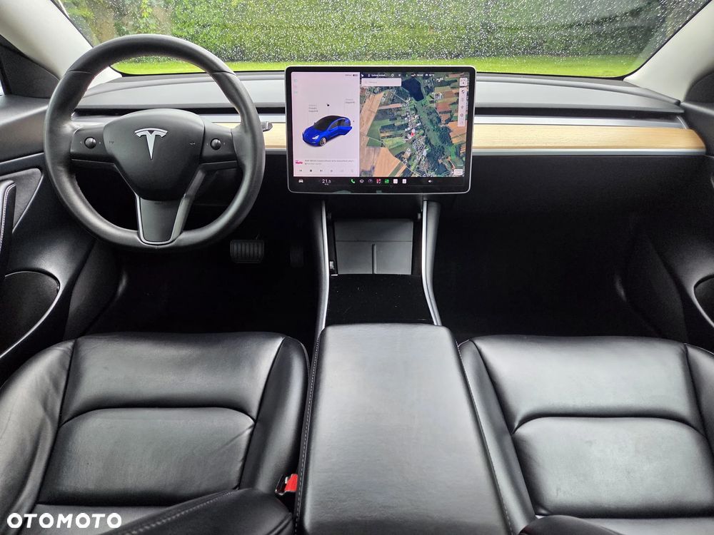 Tesla Model 3 Langstreckenbatterie Allradantrieb Dual Motor - 31