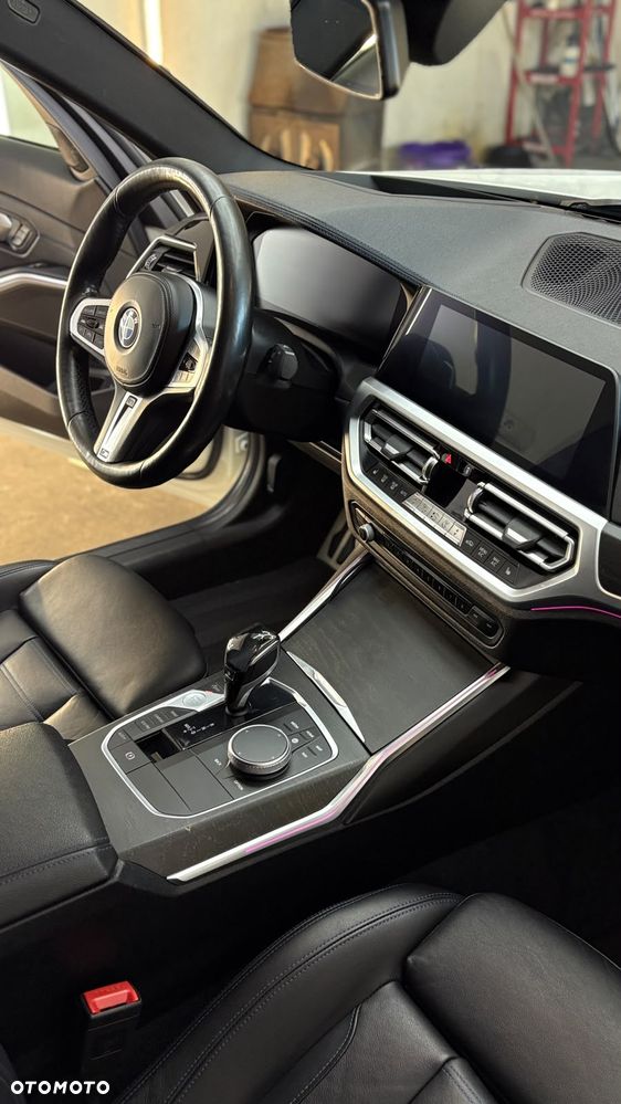 BMW Seria 3 - 13