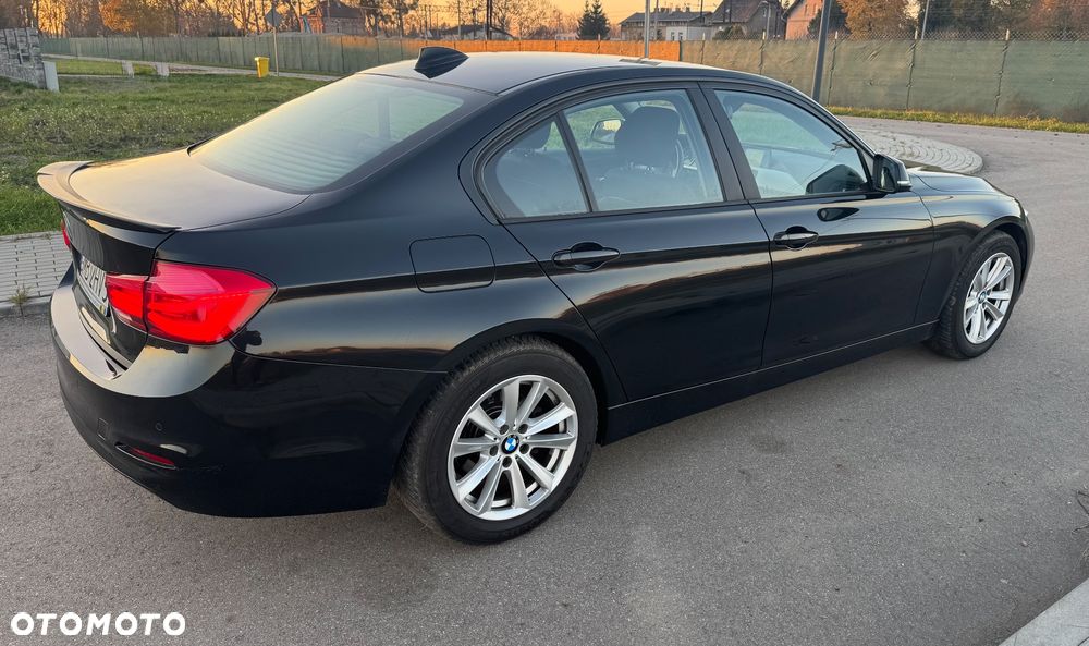 BMW Seria 3 316d Sport Line Shadow - 8
