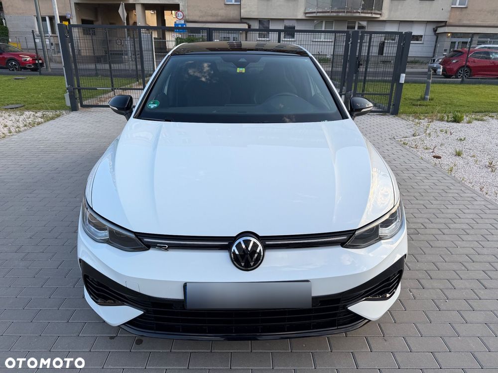 Volkswagen Golf - 2