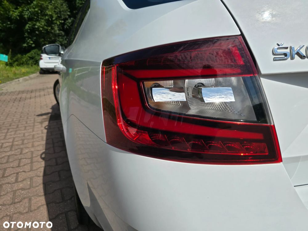 Skoda Octavia 1.5 TSI ACT Style - 11