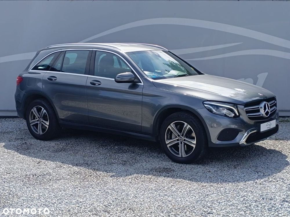 Mercedes-Benz GLC - 15