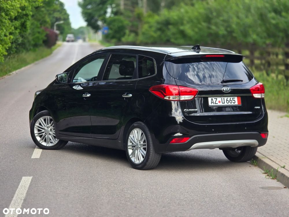 Kia Carens 1.7 CRDi L 7os - 3