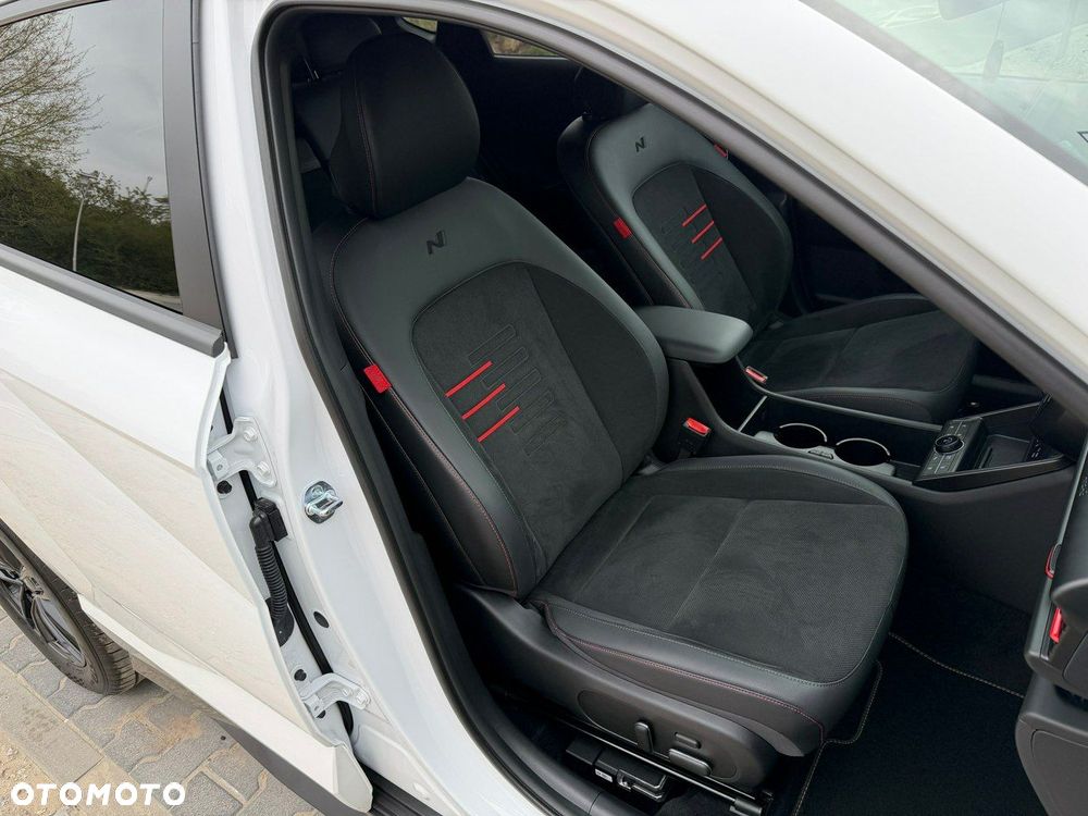 Hyundai Kona 1.6 T-GDI N Line 4WD DCT - 13