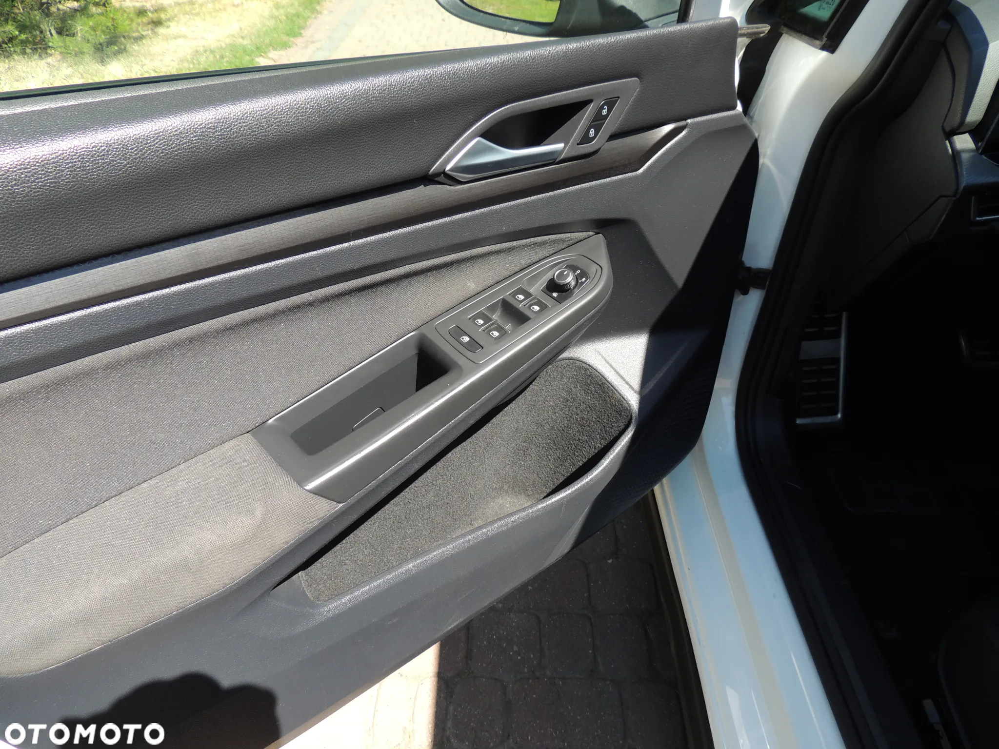 Volkswagen Golf VIII 2.0 TSI GTI DSG - 22