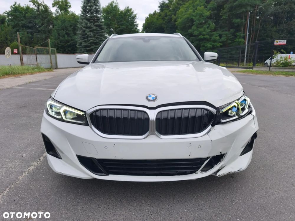 BMW Seria 3 320d xDrive - 3