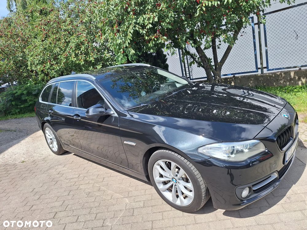 BMW Seria 5 525d - 2