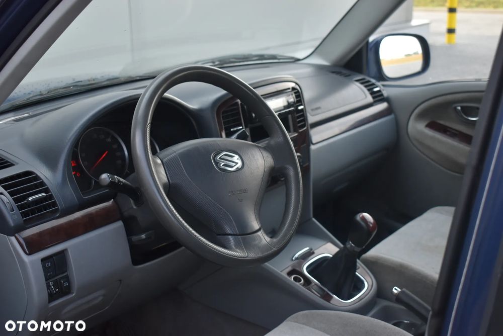 Suzuki Grand Vitara - 8