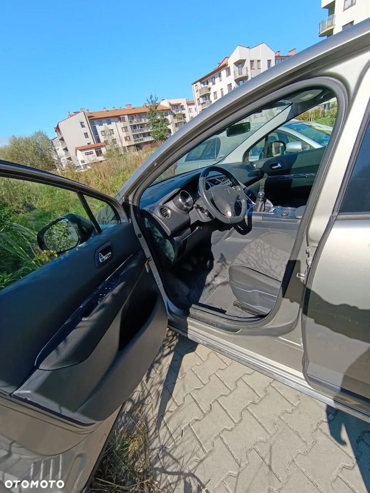 Peugeot 3008 - 13