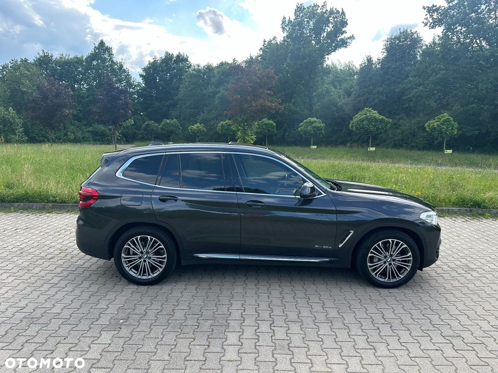 BMW X3 xDrive30d xLine sport - 5