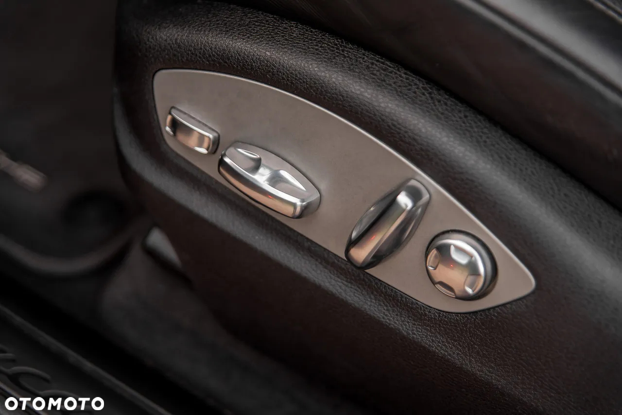 Porsche Macan T PDK - 16