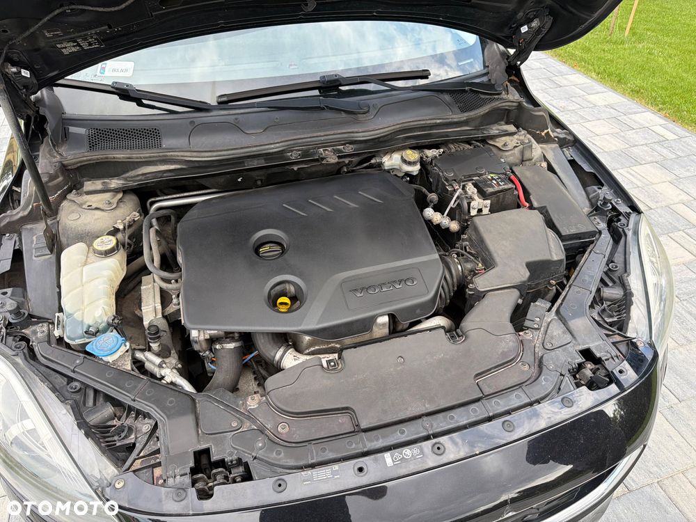Volvo V40 D2 - 14
