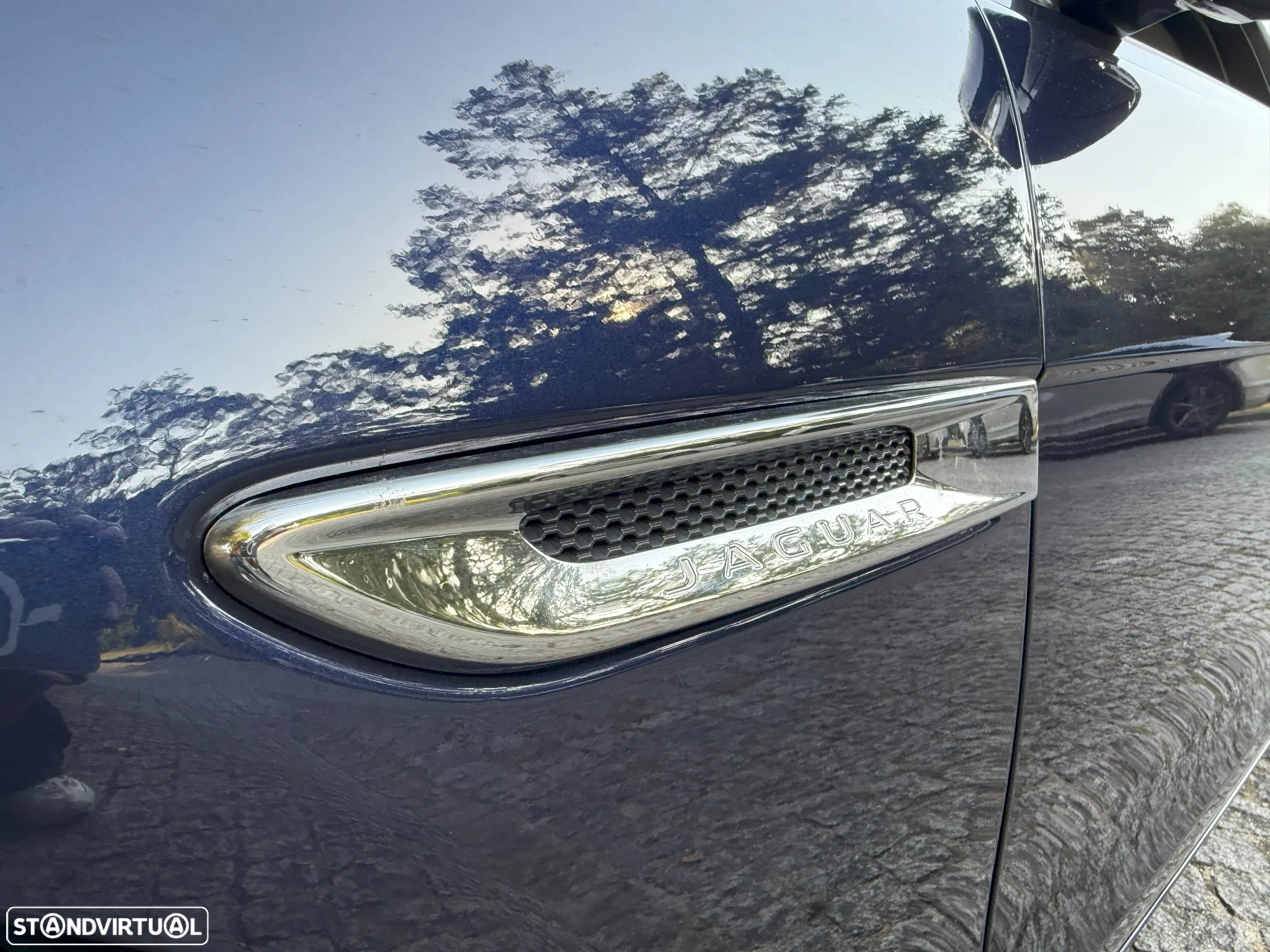 Jaguar XE 2.0 D SE - 14