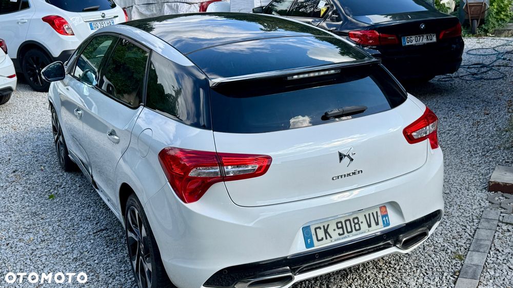 Citroën DS5 HDi 165 Business - 13