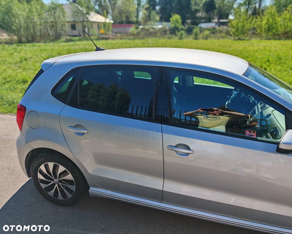 Volkswagen Polo 1.4 TDI (Blue Motion Technology) Comfortline - 7