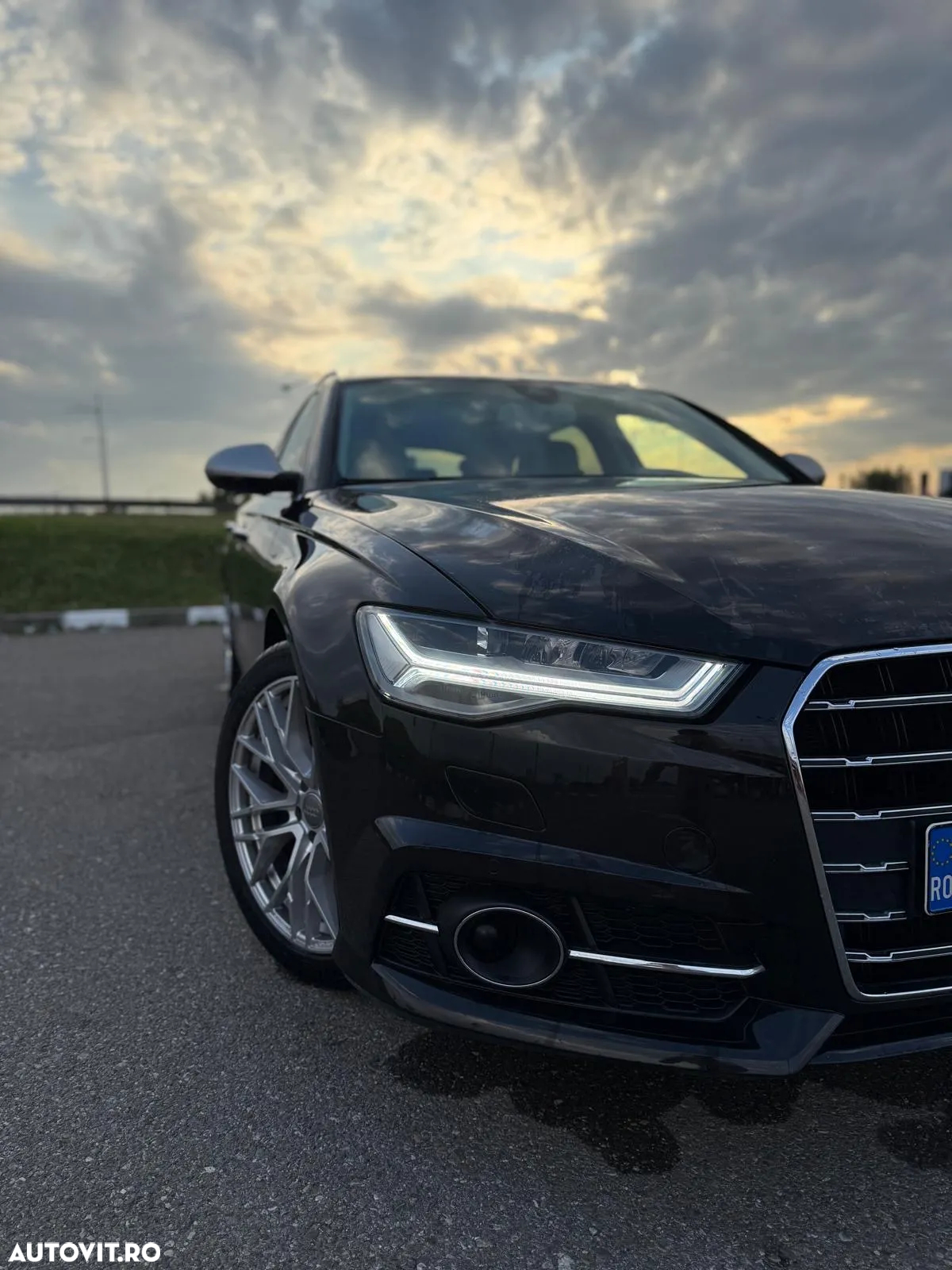 Audi A6 Avant 2.0 TDI Ultra S tronic - 8
