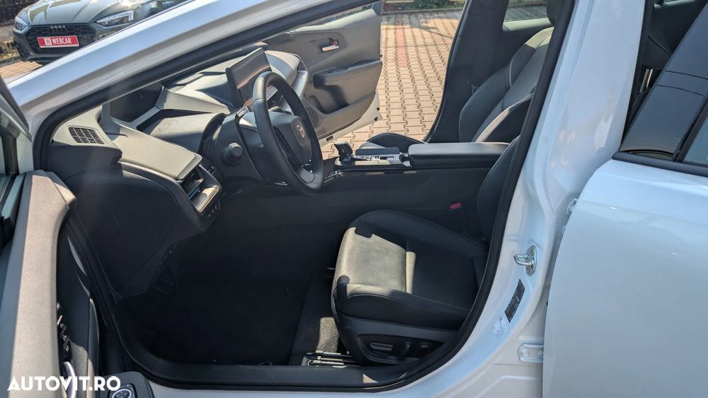 Toyota Prius - 18