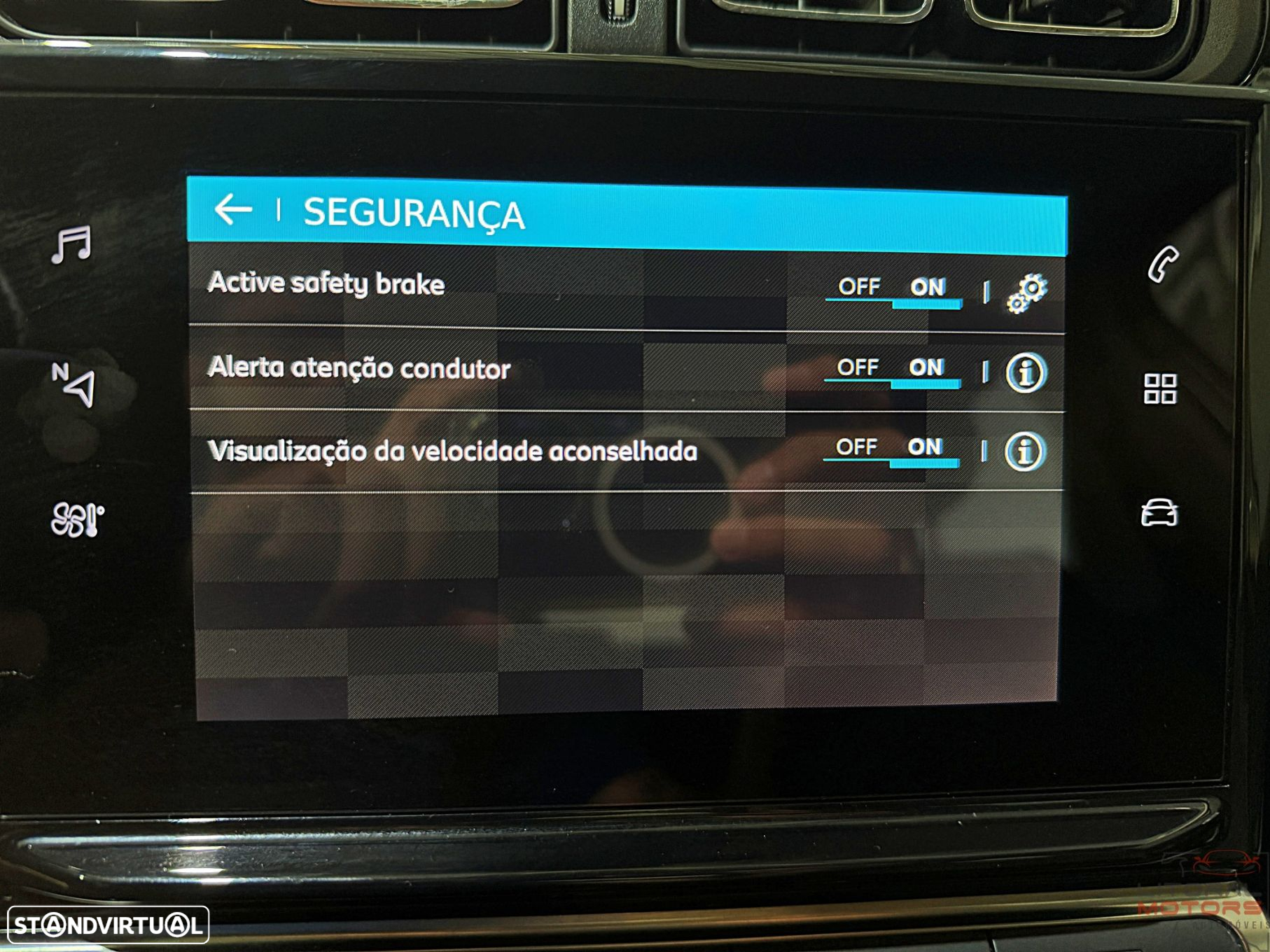 Citroën C3 1.2 PureTech Shine Pack - 34
