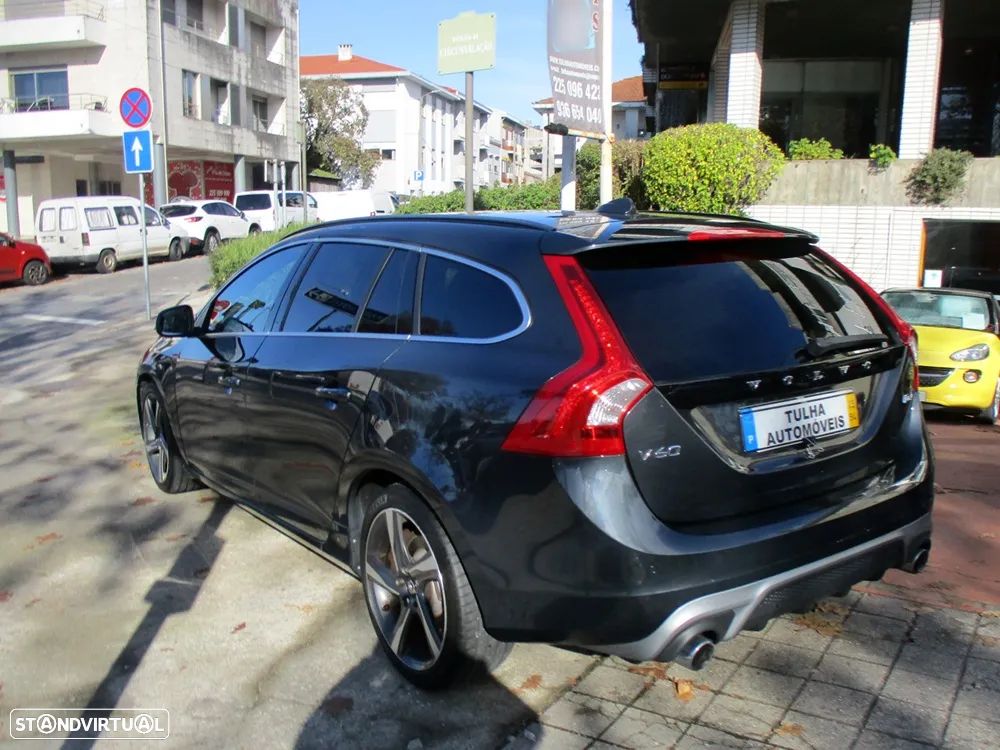 Volvo V60 2.0 D4 R-Design Summum Geartronic - 10