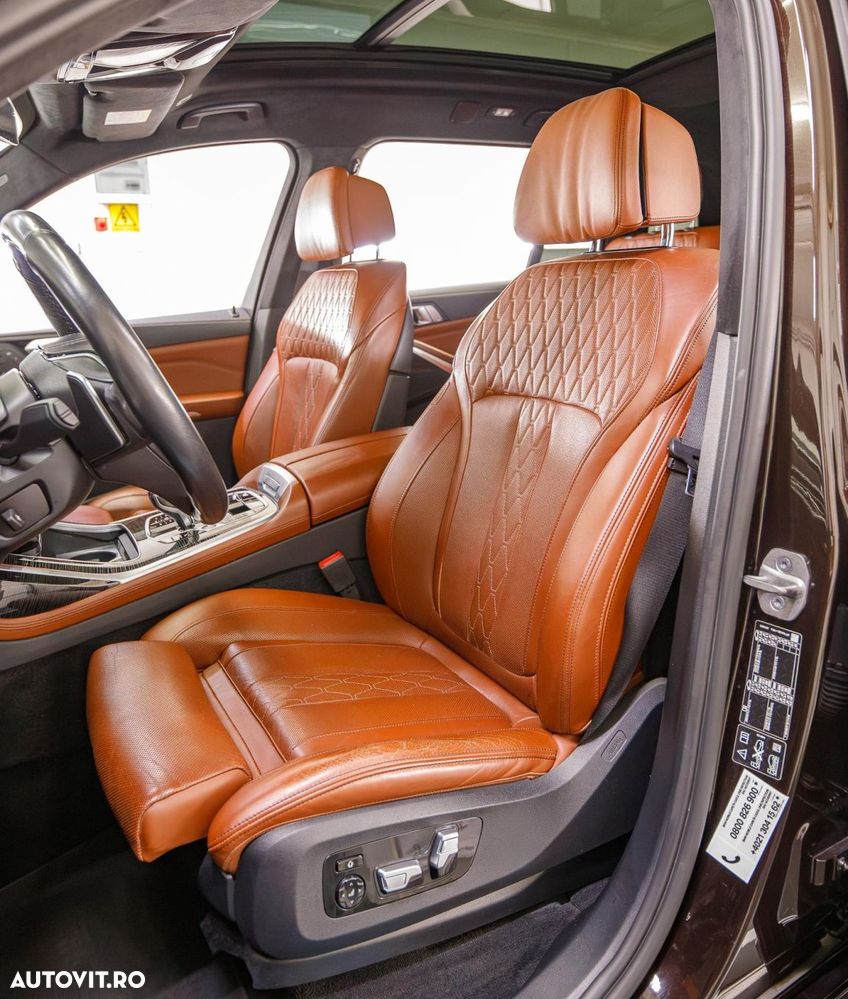 BMW X7 xDrive40i MHEV - 11